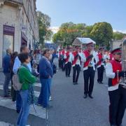 05 06 fontenay une fanfare