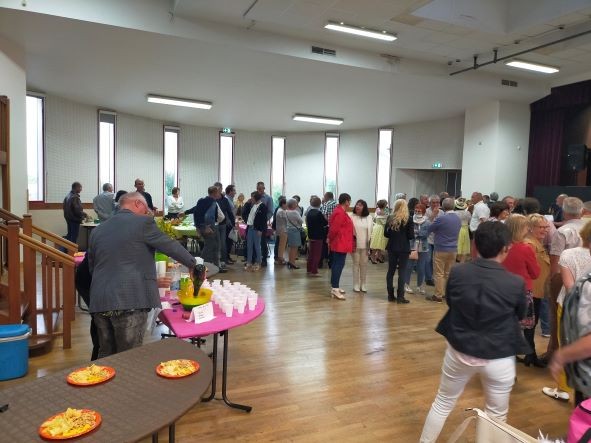 30.04 Ste-Pezenne Préparation de l'apéritif